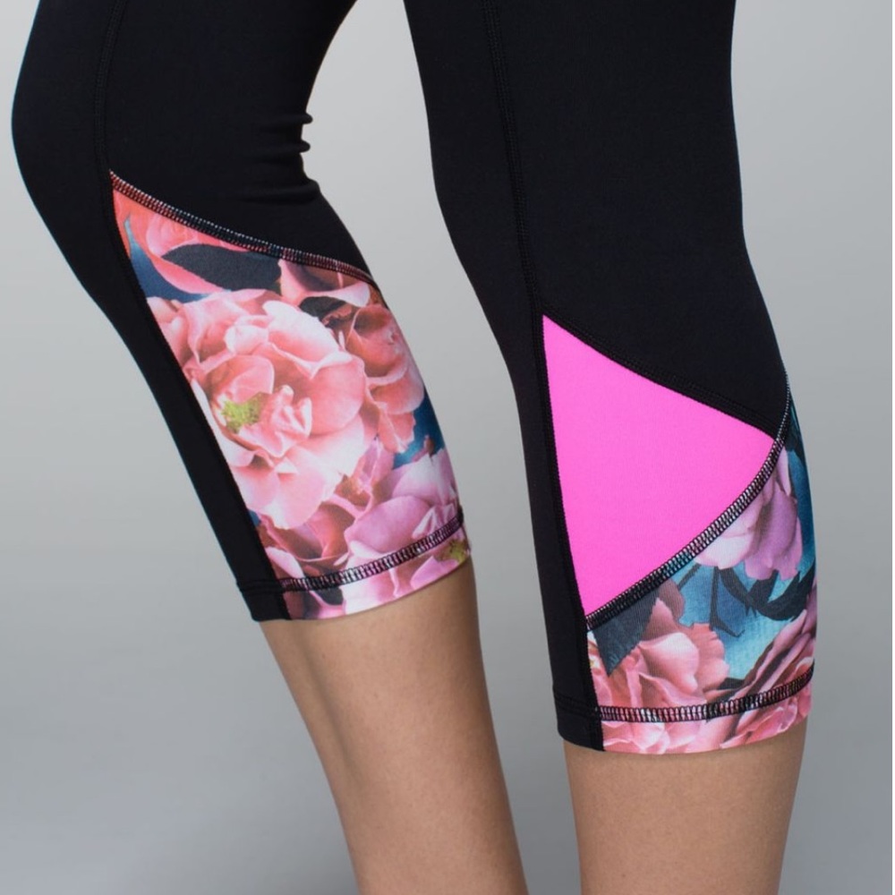 Lululemon Embody Crop - Picture 2 of 7